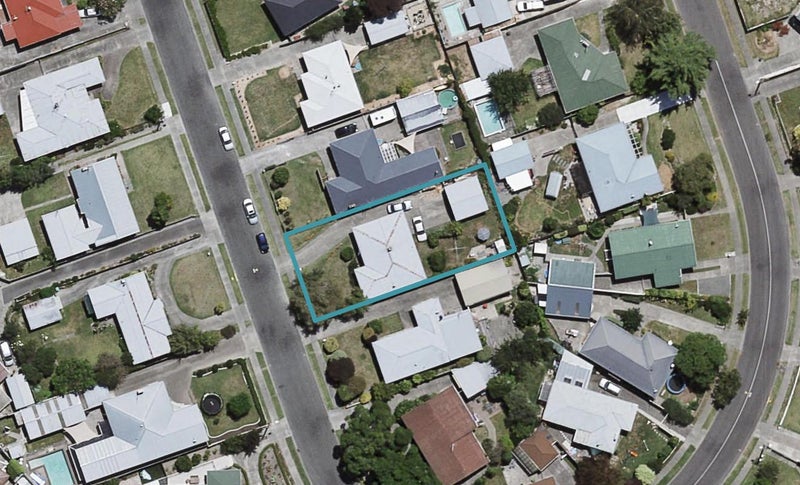 33 Balliol Avenue, Pirimai, Napier - Carousel 1