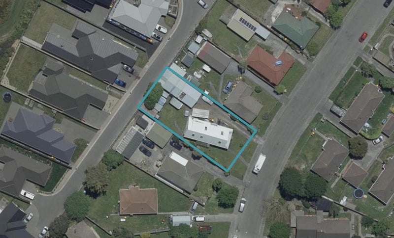 17 Arcon Drive, Broomfield, Christchurch - Carousel 1