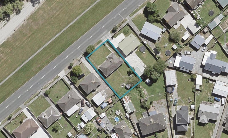 1220 Taita Drive, Taita, Lower Hutt - Carousel 1
