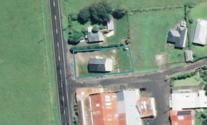 5724 South Road, Opunake - Carousel 1