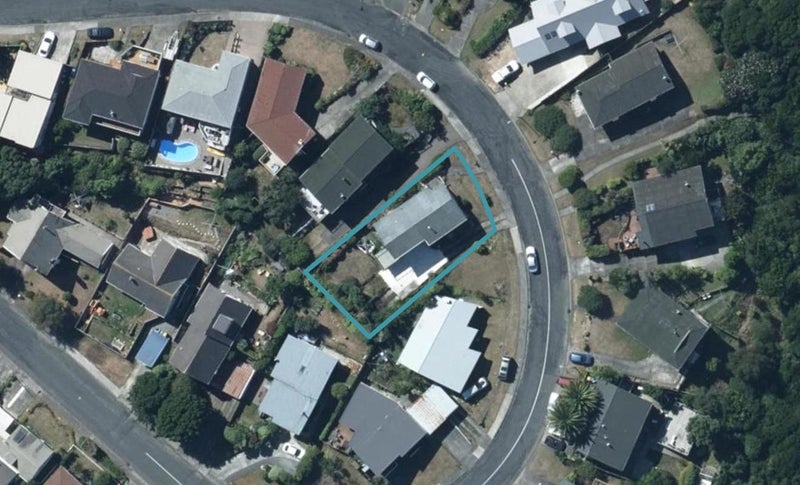 50 Truro Road, Camborne, Porirua - Carousel 1