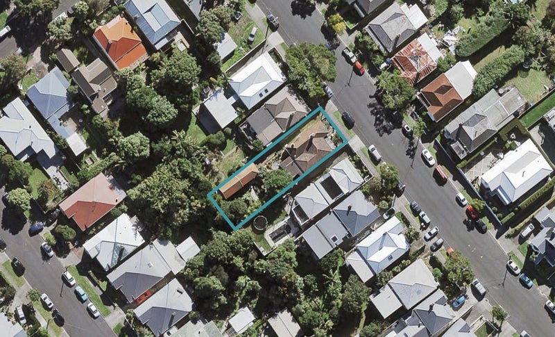 30 Ariki Street, Grey Lynn, Auckland - Carousel 1