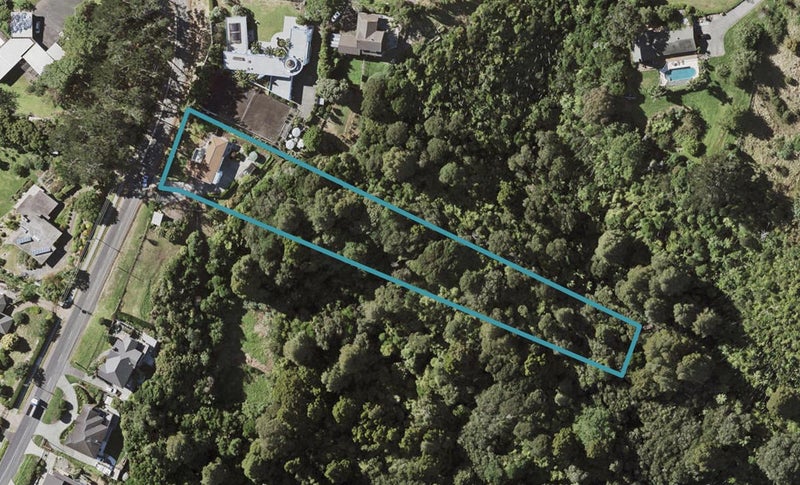 151B Point View Drive, East Tamaki Heights, Auckland - Carousel 1