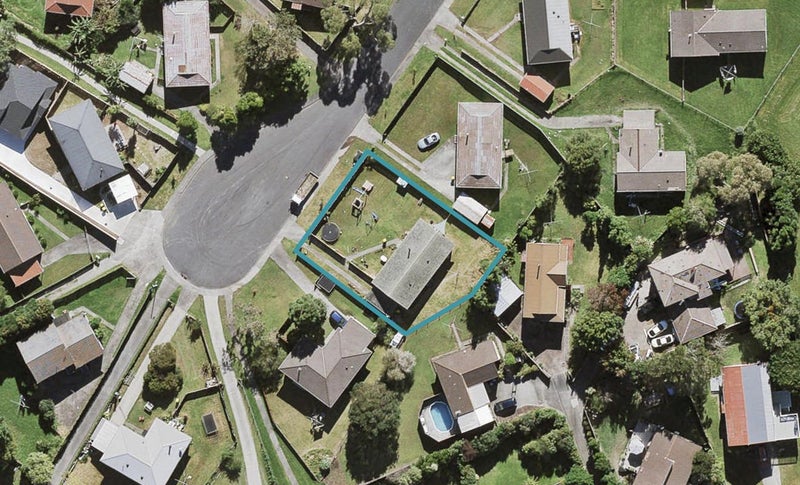 30 Rena Place, West Harbour, Auckland - Carousel 1
