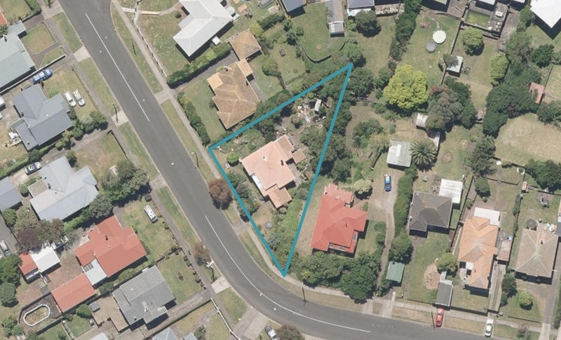 118 Gonville Avenue, Gonville, Whanganui - Carousel 1