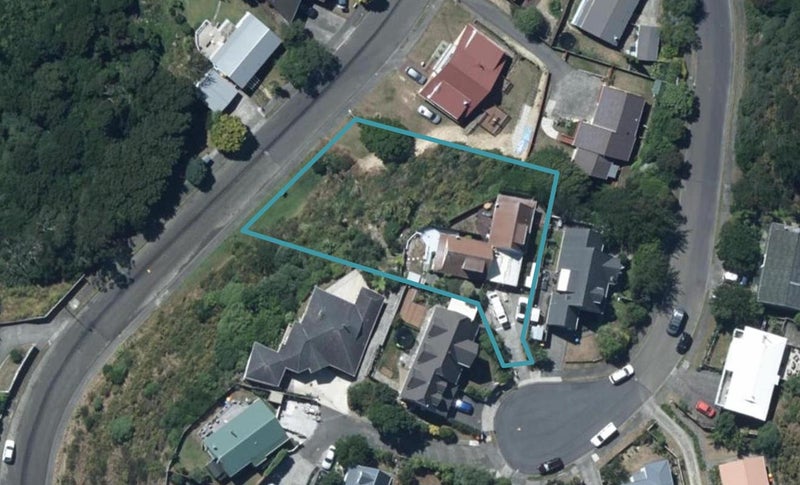 10A Solway Place, Papakōwhai, Porirua - Carousel 1