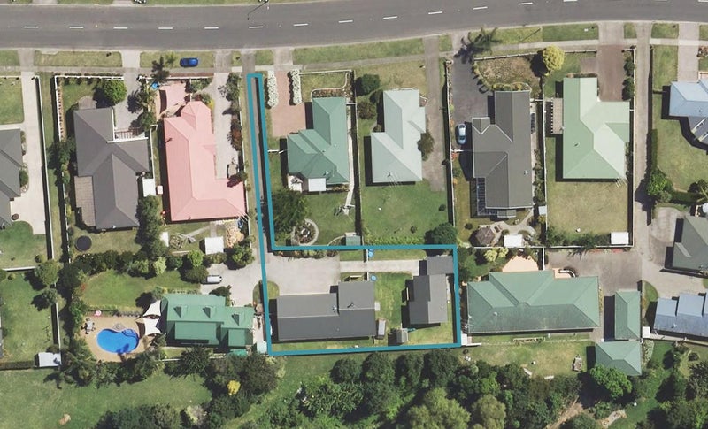 64 Potae Avenue, Lytton West, Gisborne - Carousel 1