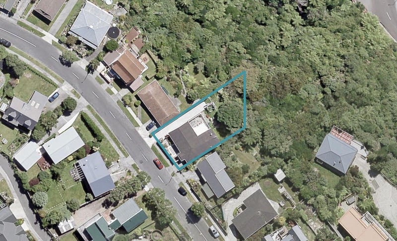 69 Cypress Drive, Maungaraki, Lower Hutt - Carousel 1