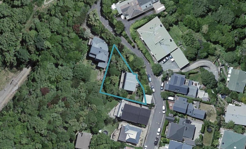 34 Hanover Street, Wadestown, Wellington - Carousel 1