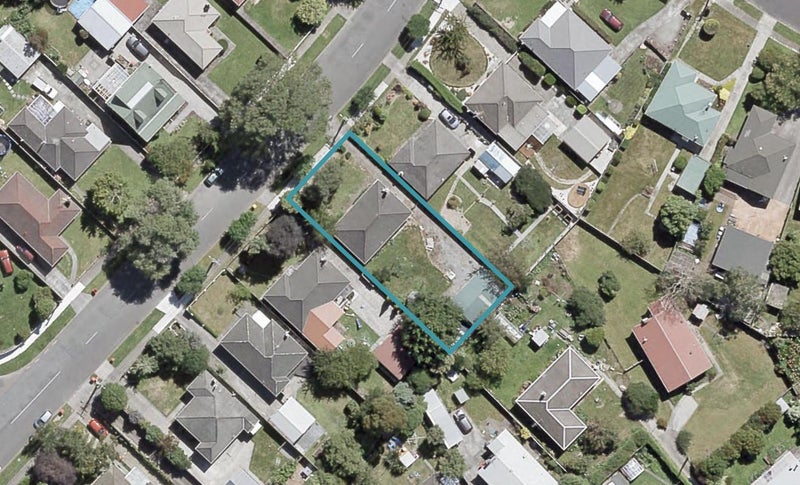 95 McLeod Street, Elderslea, Upper Hutt - Carousel 1