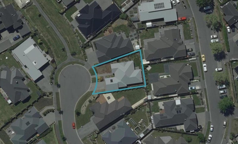 8 Benjamin Mountfort Close, Hillmorton, Christchurch - Carousel 1