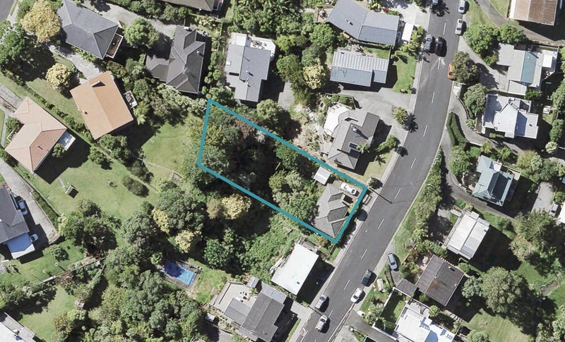 25 Matipo Road, Mairangi Bay, Auckland - Carousel 1