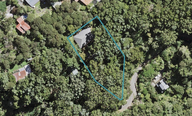 24 Kauri Loop Road, Oratia, Auckland - Carousel 1