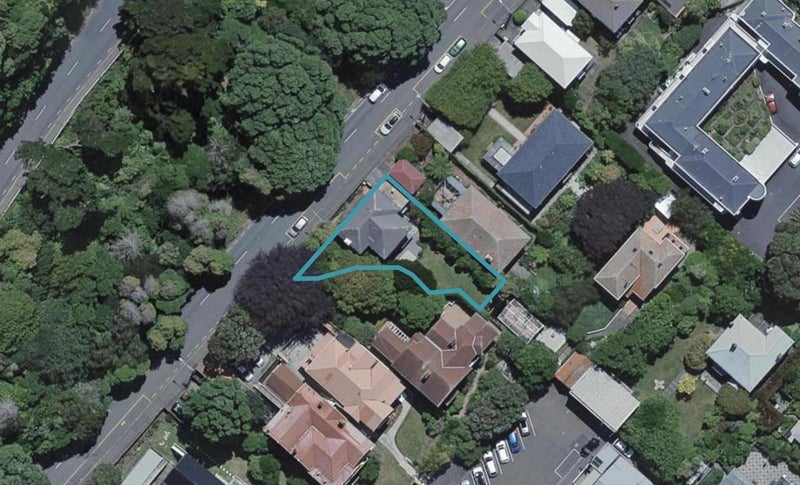 49 Grant Road, Thorndon, Wellington - Carousel 1