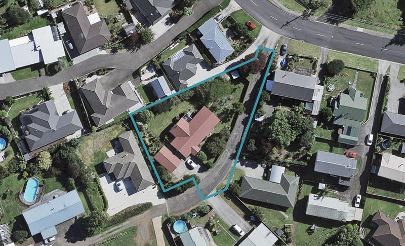 65A Victoria Avenue, Waiuku, Waiuku - Carousel 1