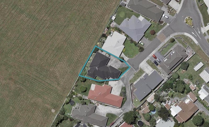 17 Bertelsen Court, Otaki - Carousel 1