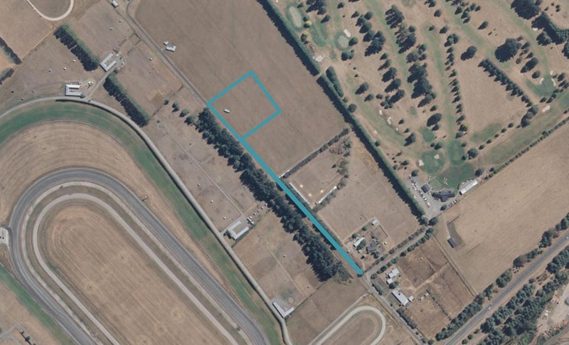 23D Golf Links Drive, Allenton, Ashburton - Carousel 1