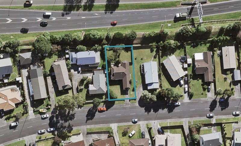 39 Barbados Drive, Unsworth Heights, Auckland - Carousel 1