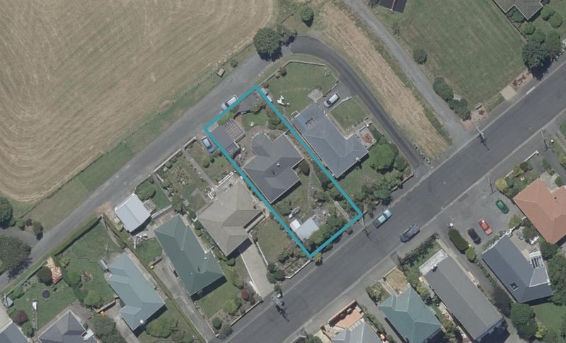 189 Wakari Road, Helensburgh, Dunedin - Carousel 1