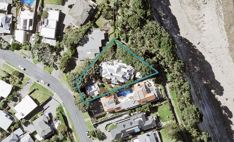 45 Churchill Road, Murrays Bay, Auckland - Carousel 1