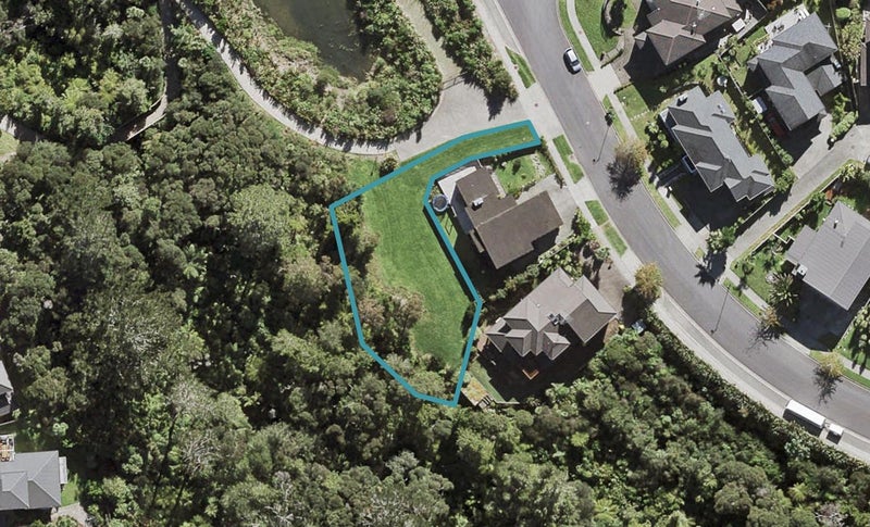 30 Pin Oak Drive, Schnapper Rock, Auckland - Carousel 1