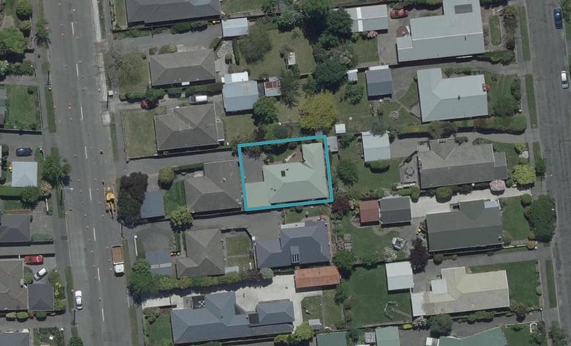 2/208 Avonhead Road, Avonhead, Christchurch - Carousel 1