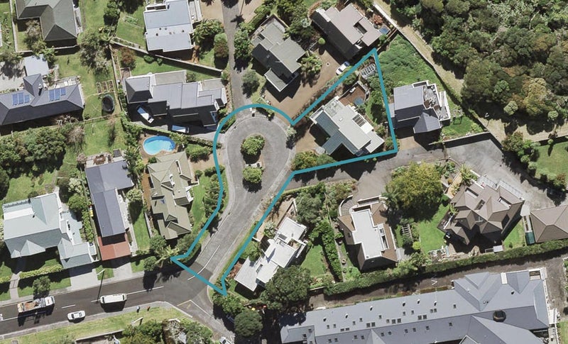 121 Frederick Street, Hillsborough, Auckland - Carousel 1