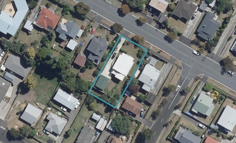 23 Matai Street, Maeroa, Hamilton - Carousel 1
