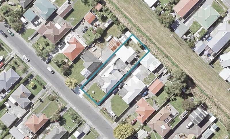 60 Totara Street, Wainuiomata, Lower Hutt - Carousel 1
