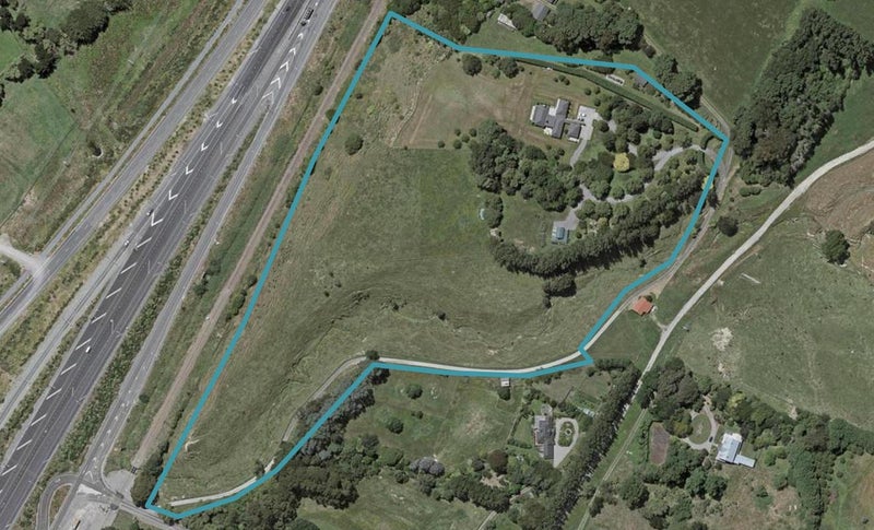 1 Hadfield Road, Peka Peka, Waikanae - Carousel 1