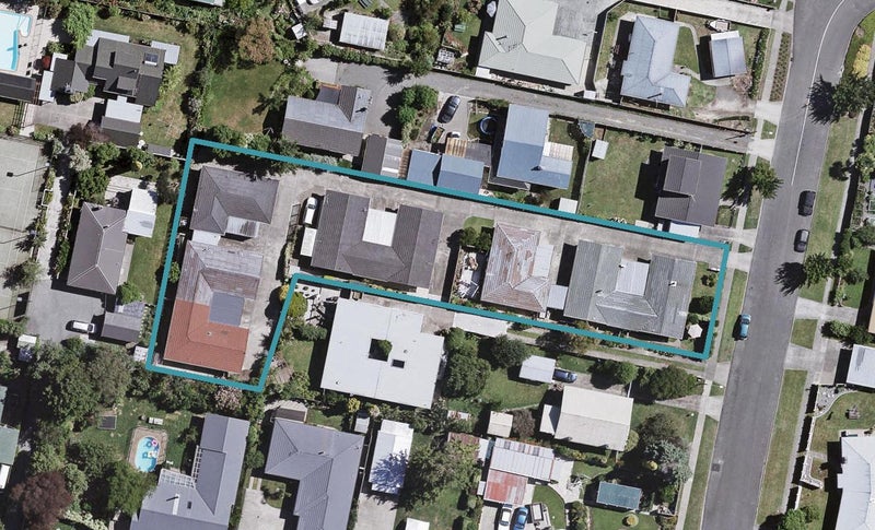 3/25 MOELLER STreet, TARADALE, NAPIER - Carousel 1