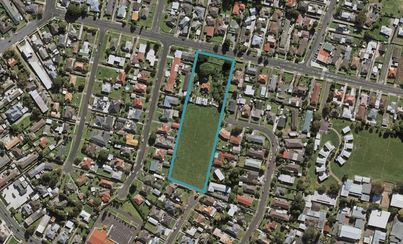 3/8 Parson Lane, Papatoetoe, Auckland - Carousel 1