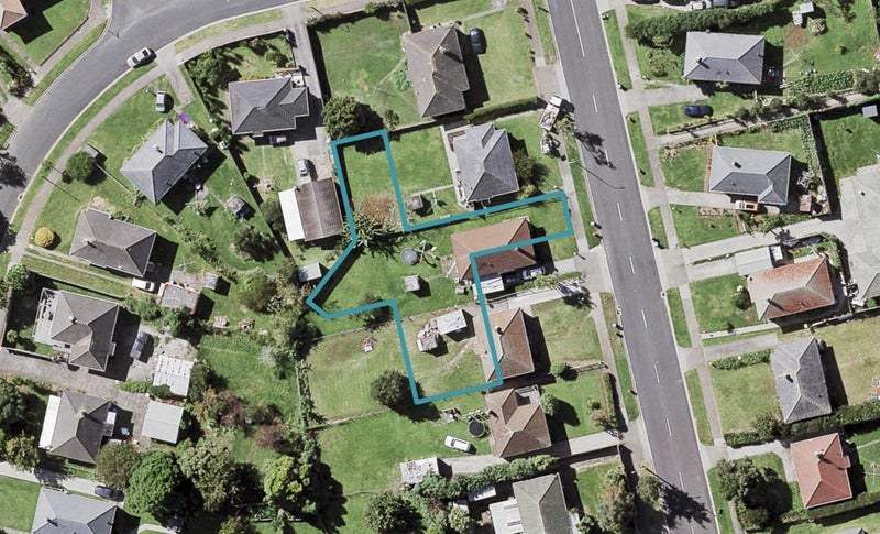9 Te Ao Lane, Glen Innes, Auckland - Carousel 1