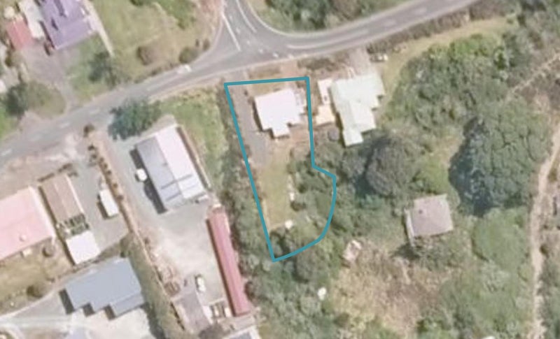 4 Grey Street East, Mangonui, Mangōnui - Carousel 1
