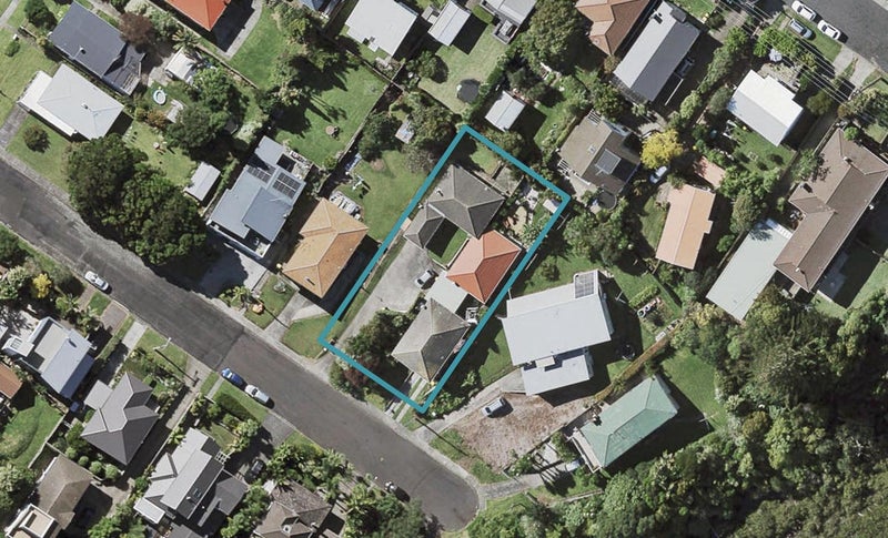 1/6 Keys Street, Belmont, Auckland - Carousel 1