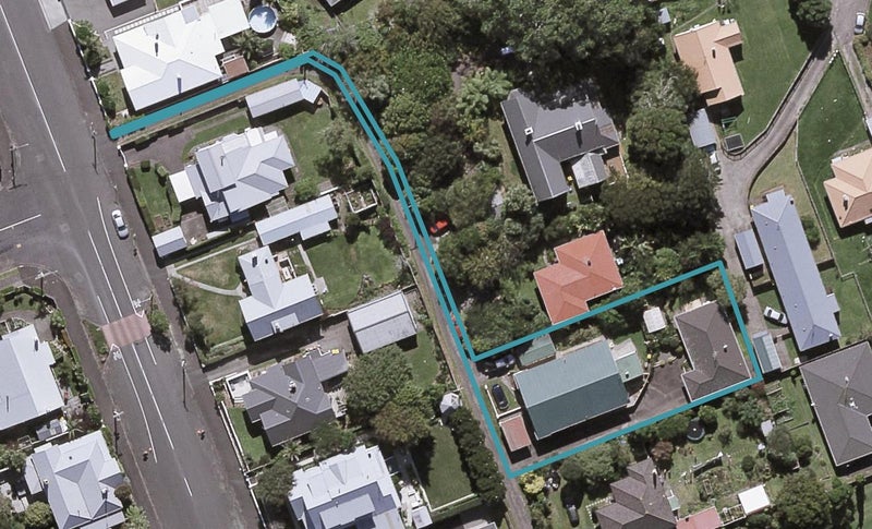 9B Paynters Avenue, Strandon, New Plymouth - Carousel 1