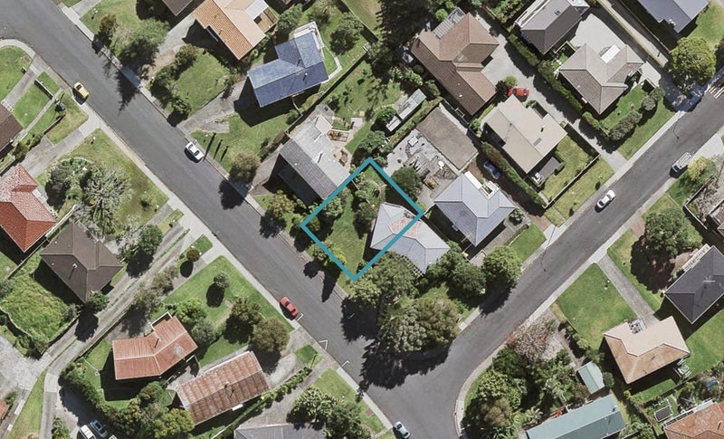 5B Velma Road, Hillcrest, Auckland - Carousel 1