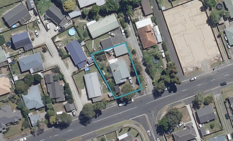 61 Insoll Avenue, Enderley, Hamilton - Carousel 1