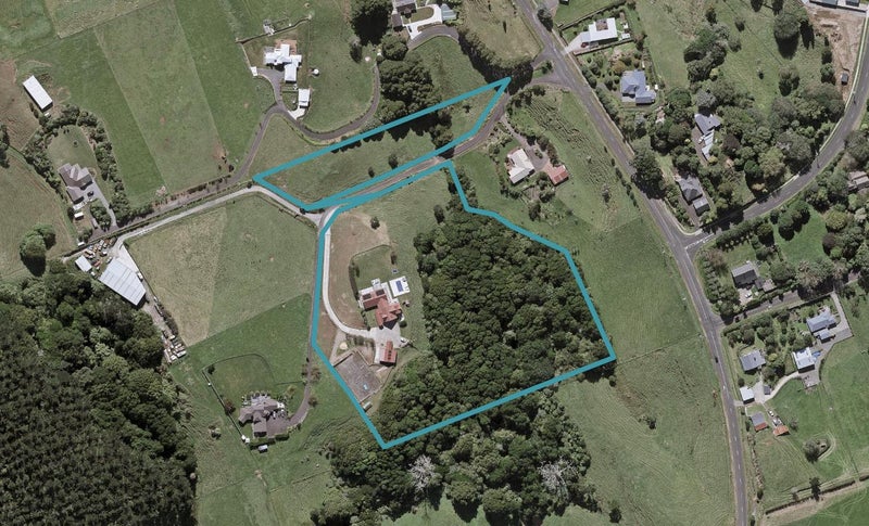 390A Tukapa Street, Hurdon, New Plymouth - Carousel 1