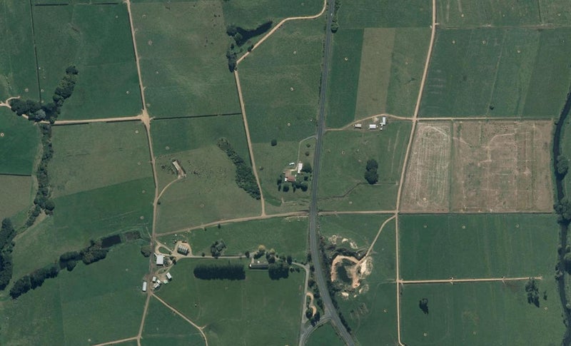 2592 State Highway 27, Morrinsville - Carousel 1