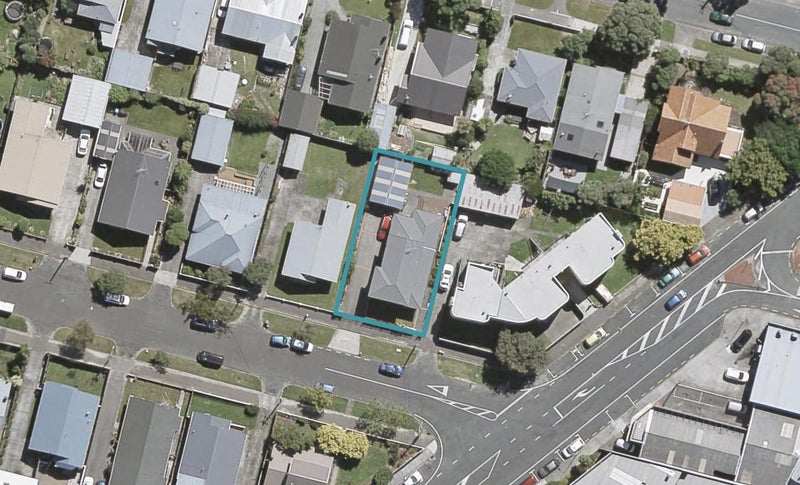 39 Hume Street, Alicetown, Lower Hutt - Carousel 1