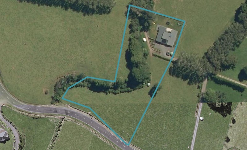 28 Kaipi Road, Egmont Village, New Plymouth - Carousel 1