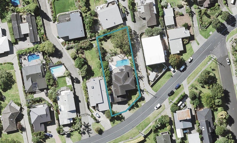 57 Park Rise, Campbells Bay, Auckland - Carousel 1
