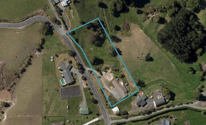 165 Old Parua Bay Road, Whangarei - Carousel 1