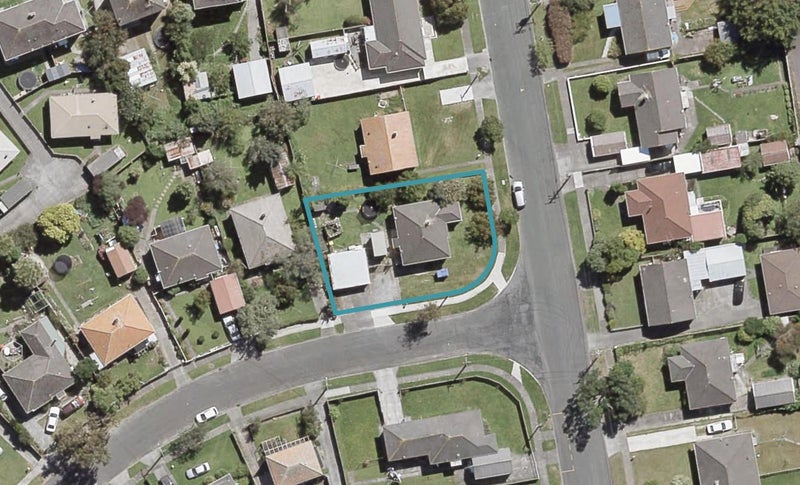 51 Milne Crescent, Taita, Lower Hutt - Carousel 1
