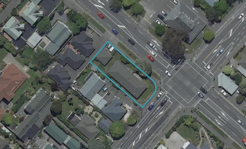 2/105 Memorial Avenue, Burnside, Christchurch - Carousel 1