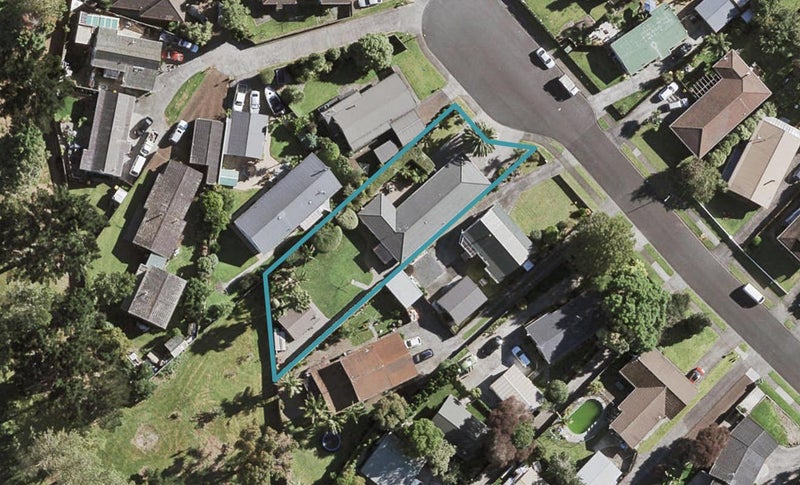 20 Oakmont Place, Wattle Downs, Auckland - Carousel 1