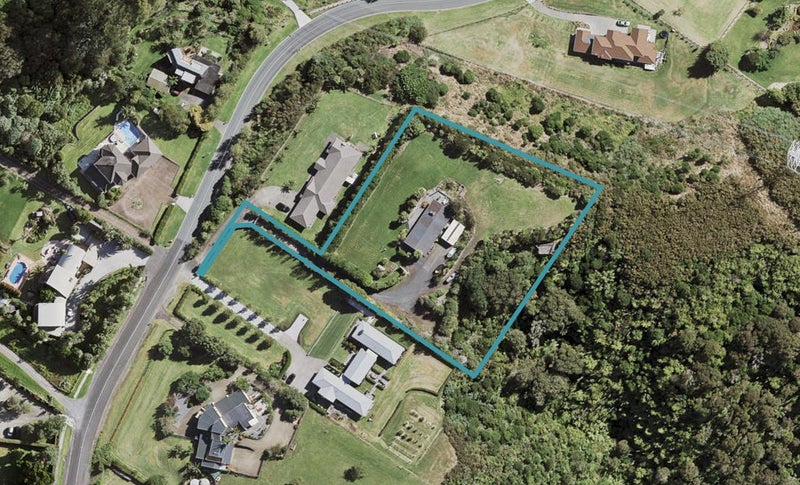 501 REDOUBT RD, Flat Bush, Auckland - Carousel 1
