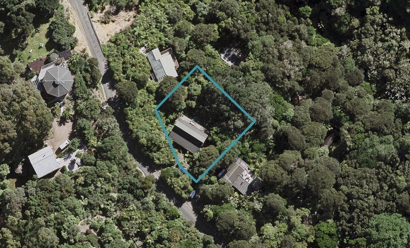 53 Trig Hill Road, Onetangi, Waiheke Island - Carousel 1