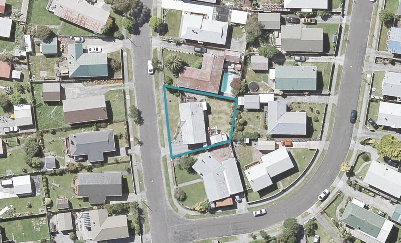16 Berkeley Road, Wainuiomata, Lower Hutt - Carousel 1